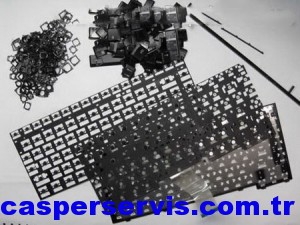 disassemble-laptop-keyboard-31